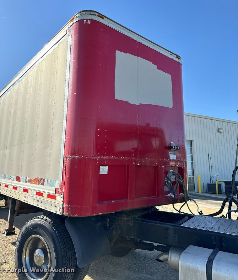 image for item DW2346 1992 Fruehauf FB8-NT2-45N dry van trailer