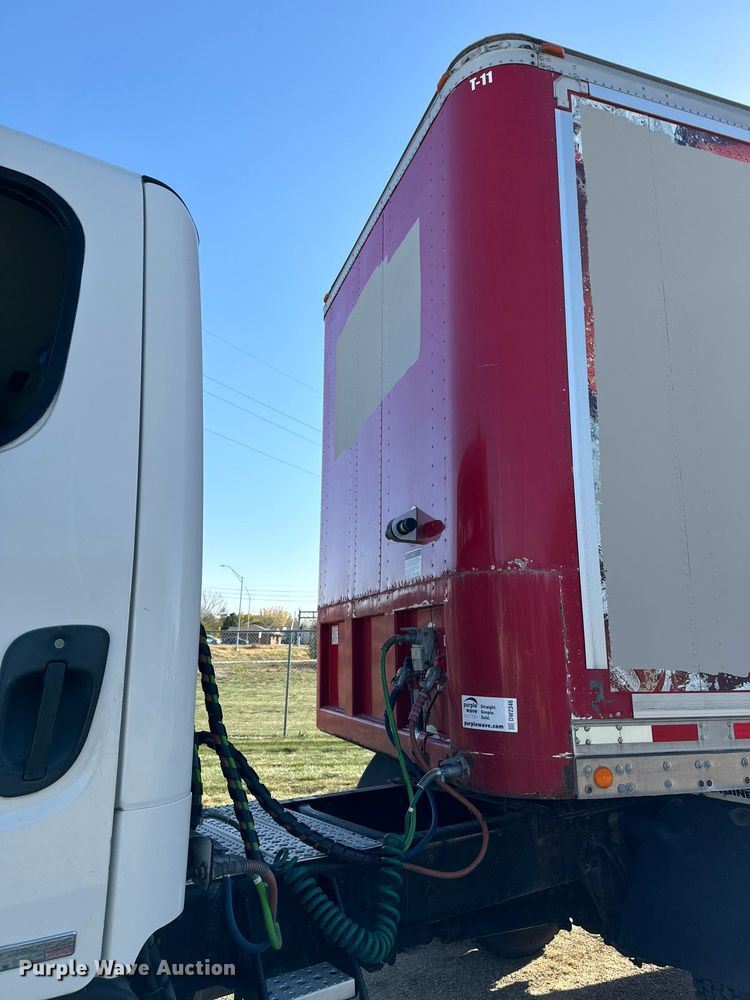 image for item DW2346 1992 Fruehauf FB8-NT2-45N dry van trailer