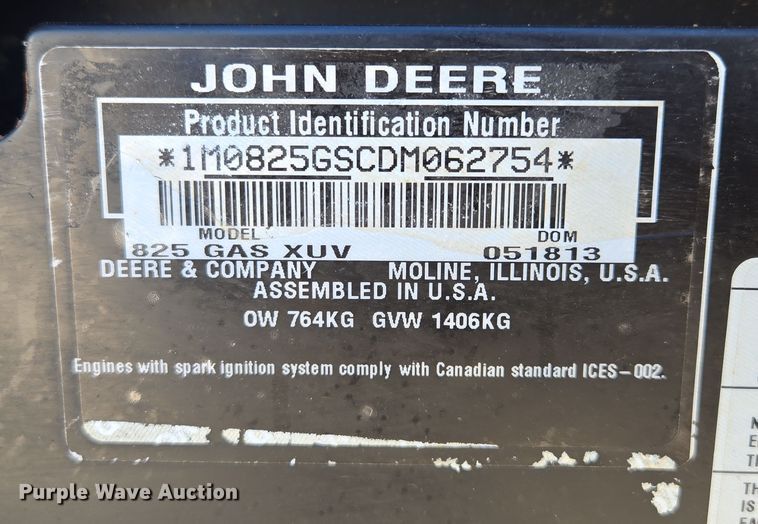image for item DW2501 2013 John Deere 825 utility vehicle
