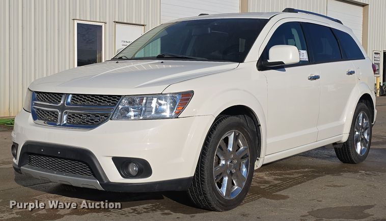 image for item DW3850 2011 Dodge Journey R/T SUV