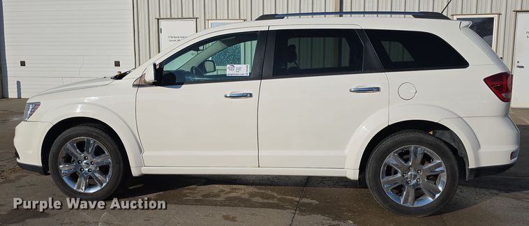 image for item DW3850 2011 Dodge Journey R/T SUV