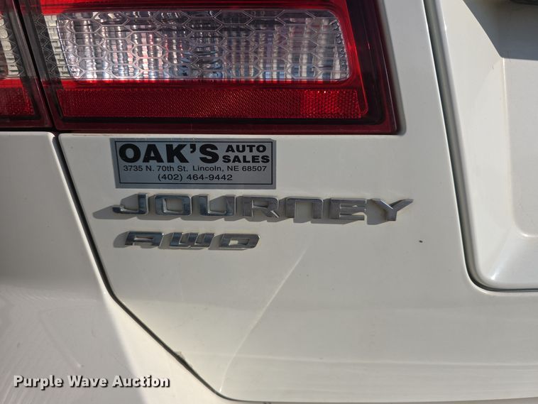 image for item DW3850 2011 Dodge Journey R/T SUV