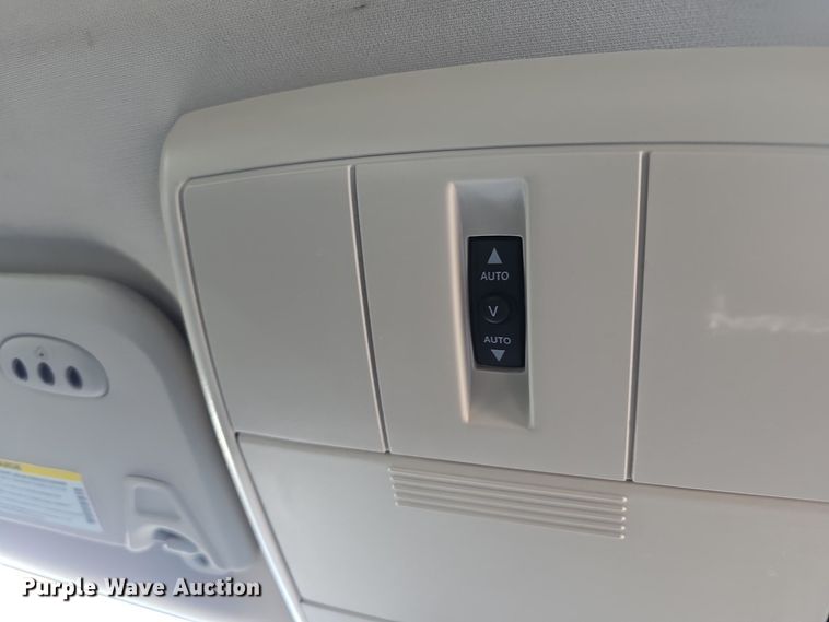 image for item DW3850 2011 Dodge Journey R/T SUV