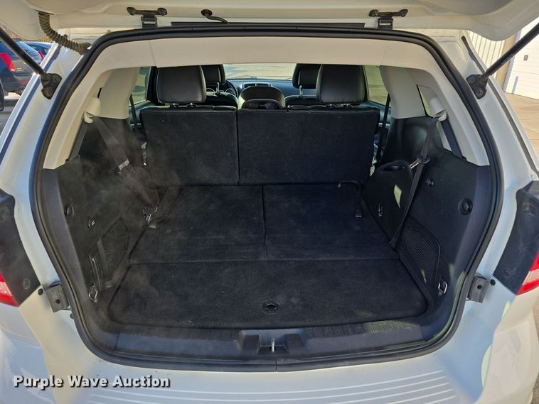 image for item DW3850 2011 Dodge Journey R/T SUV