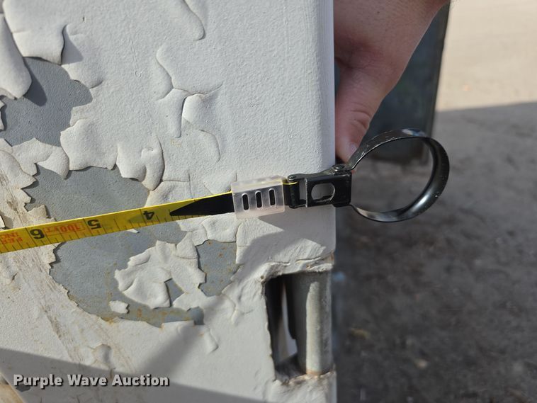 image for item DW3891 1994 Hyundai HDM-48WH-A8100R1 shipping container