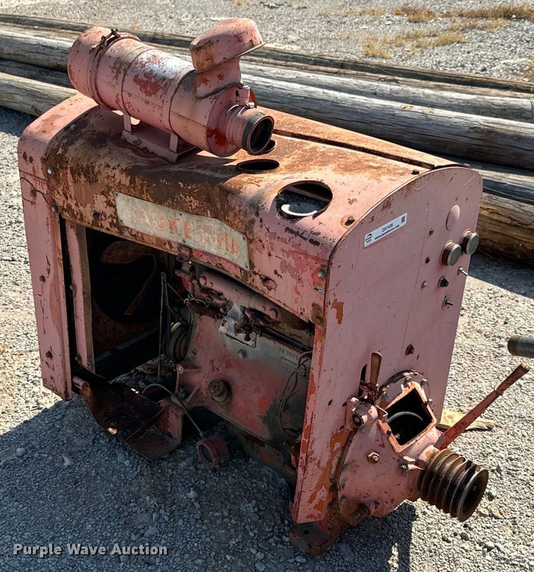 image for item DX1438 Waukesha VR6155U engine