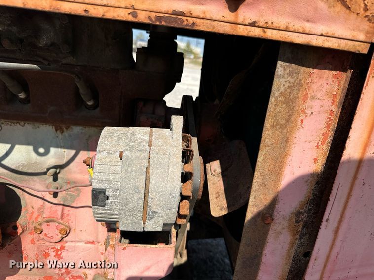 image for item DX1438 Waukesha VR6155U engine