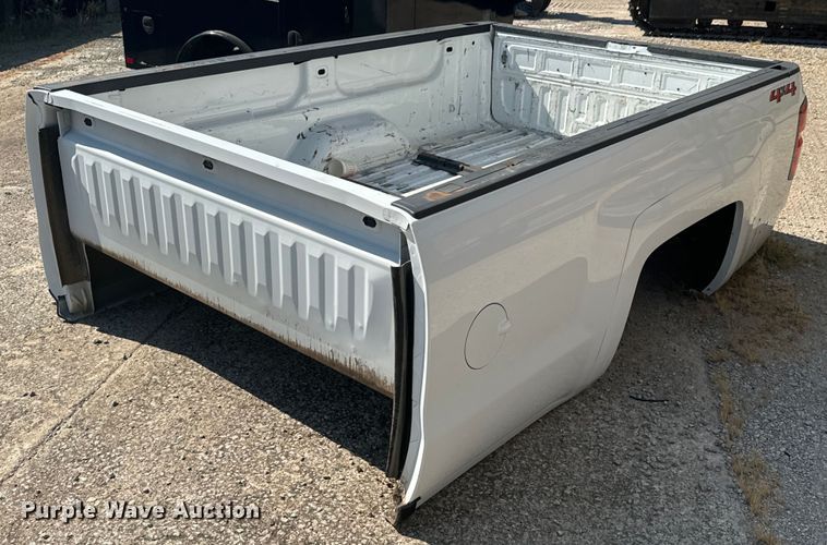 image for item DX1441 Chevrolet Silverado pickup bed