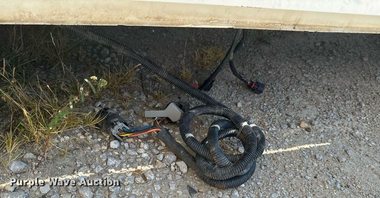 image for item DX1441 Chevrolet Silverado pickup bed