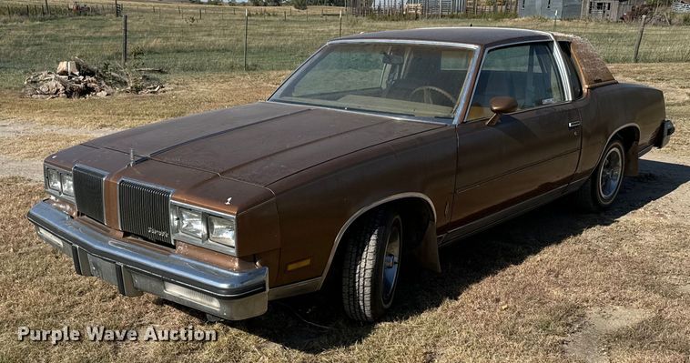 image for item DX3707 1980 Oldsmobile Cutlass Supreme  