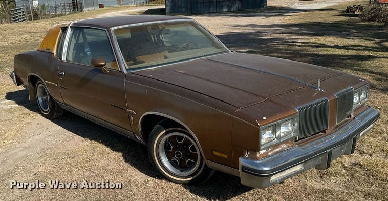 image for item DX3707 1980 Oldsmobile Cutlass Supreme  