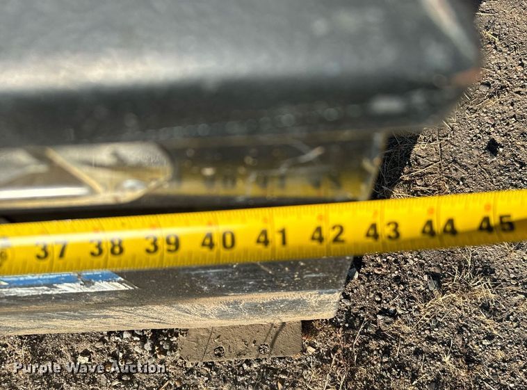 image for item DX3714 L-shaped auxiliary fuel tank 