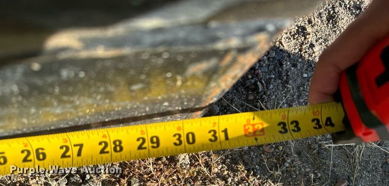 image for item DX3714 L-shaped auxiliary fuel tank 