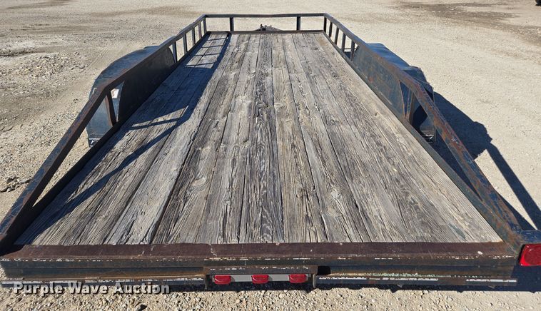 image for item EE7846 1997 Eagle utility trailer