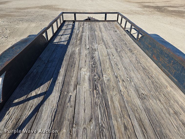 image for item EE7846 1997 Eagle utility trailer