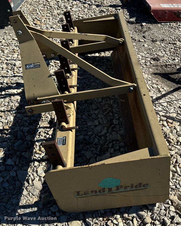 image for item EE7861 2007 Land Pride BB2572 box blade