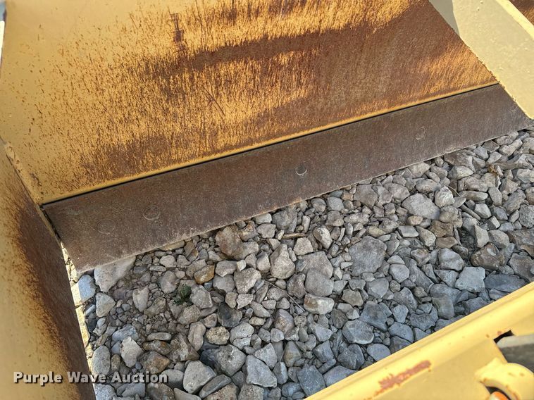 image for item EE7861 2007 Land Pride BB2572 box blade