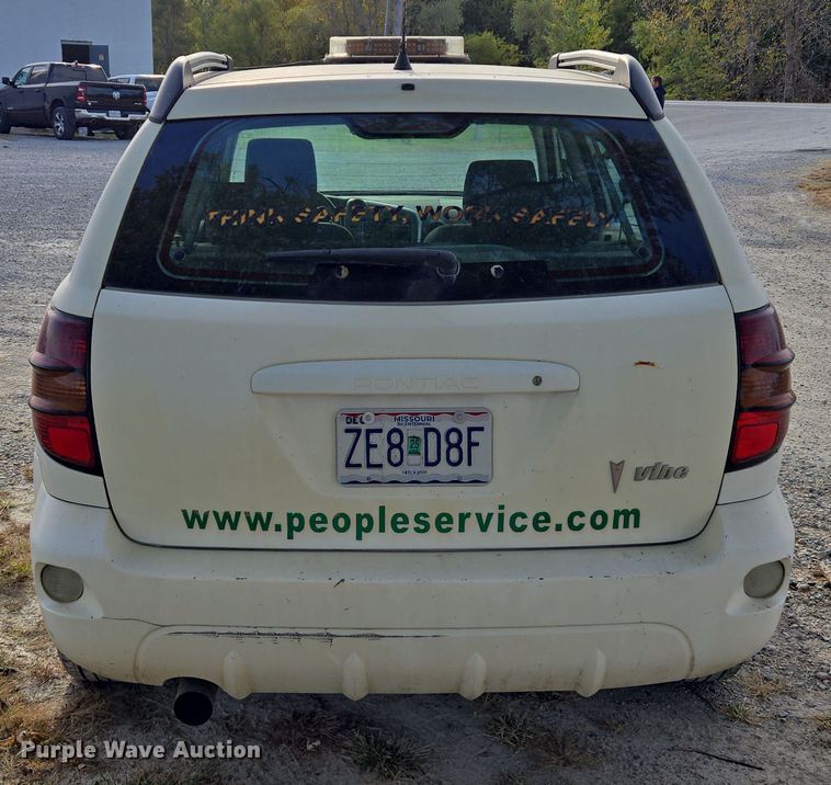 image for item EE8609 2007 Pontiac  Vibe  SUV