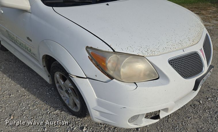 image for item EE8609 2007 Pontiac  Vibe  SUV