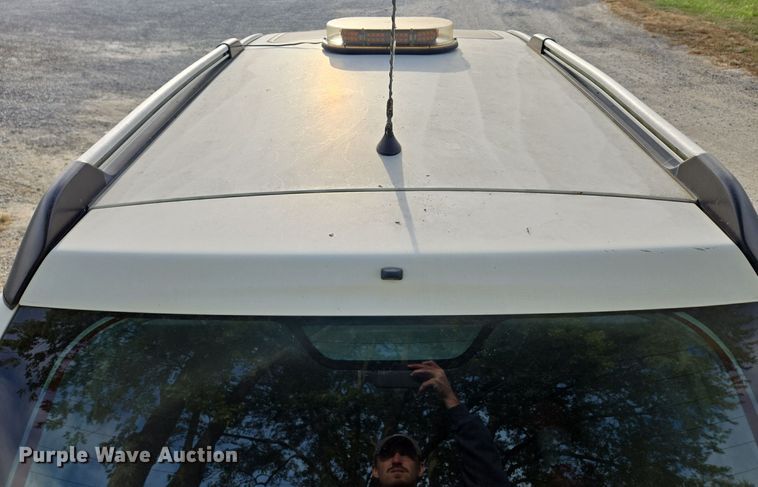 image for item EE8609 2007 Pontiac  Vibe  SUV