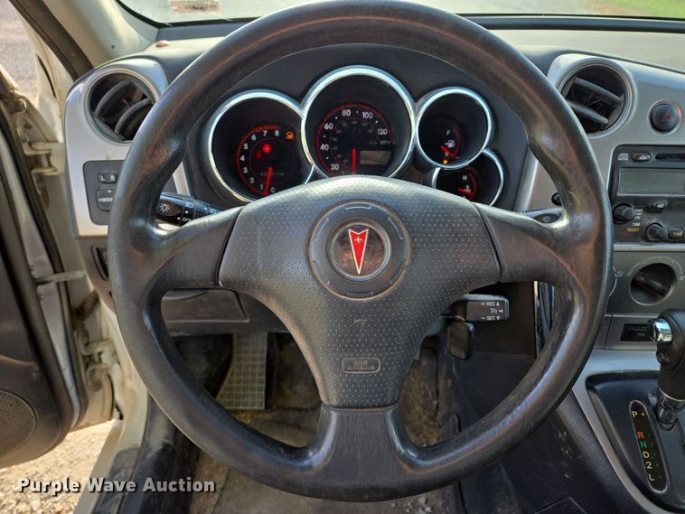 image for item EE8609 2007 Pontiac  Vibe  SUV