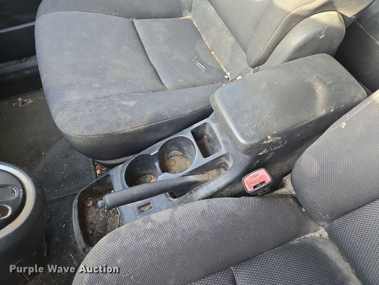 image for item EE8609 2007 Pontiac  Vibe  SUV