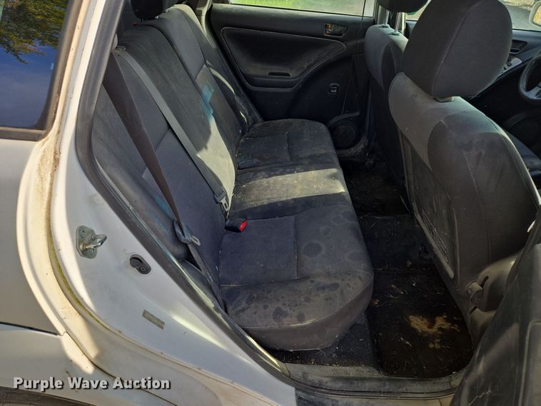 image for item EE8609 2007 Pontiac  Vibe  SUV