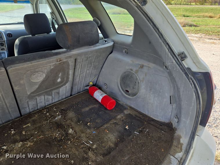 image for item EE8609 2007 Pontiac  Vibe  SUV