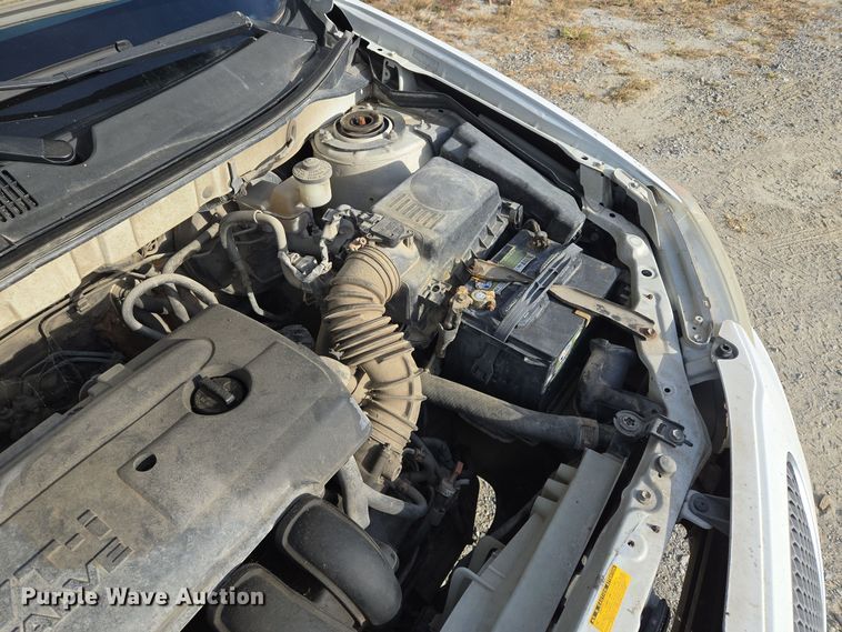 image for item EE8609 2007 Pontiac  Vibe  SUV