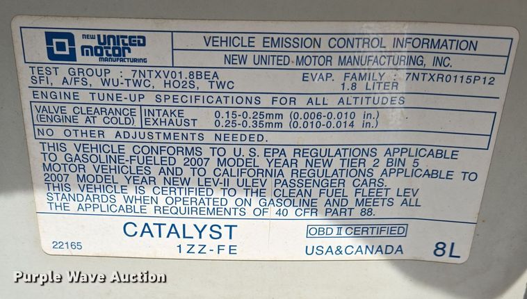 image for item EE8609 2007 Pontiac  Vibe  SUV