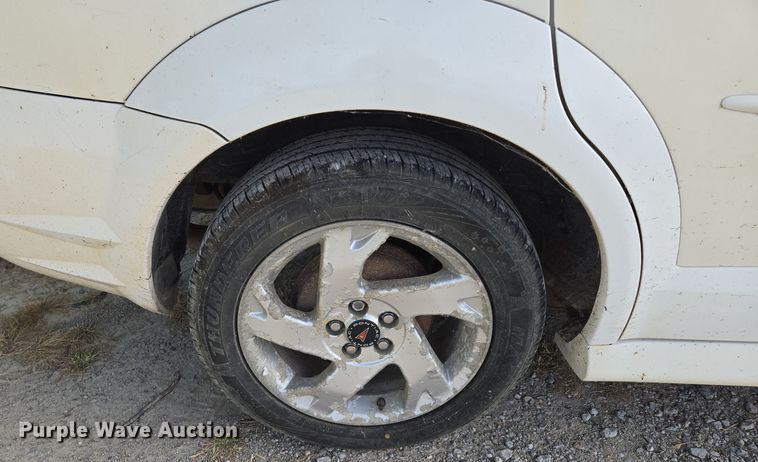 image for item EE8609 2007 Pontiac  Vibe  SUV