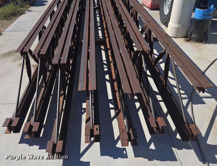 image for item EE8621 (7) bar joist trusses