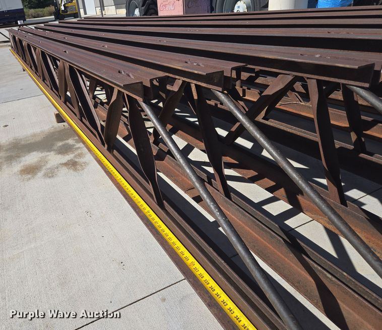 image for item EE8621 (7) bar joist trusses