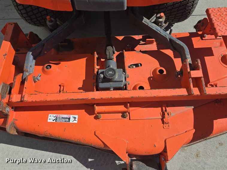 image for item EE8622 Kubota  F2260 lawn mower