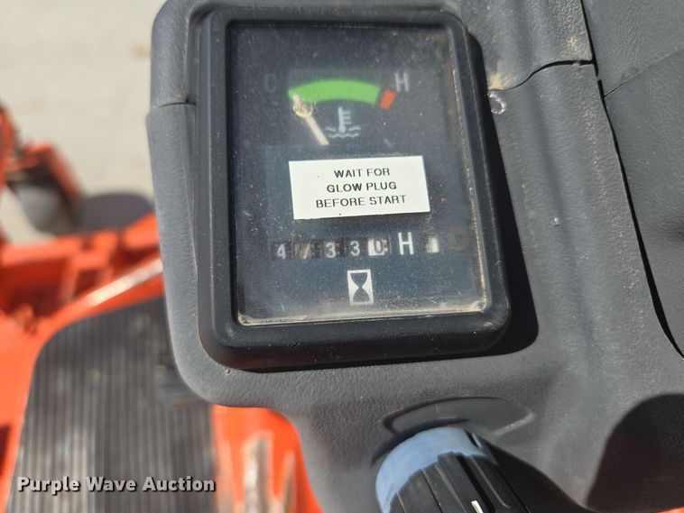 image for item EE8622 Kubota  F2260 lawn mower