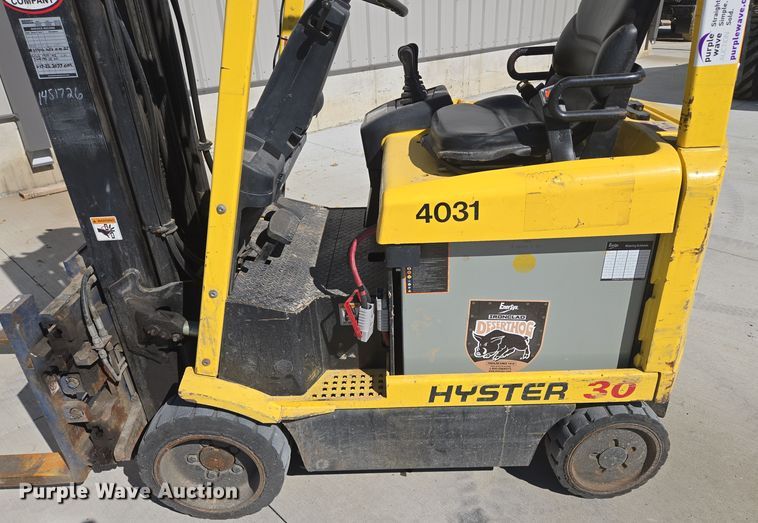 image for item EE8624 Hyster  E30XM2 forklift