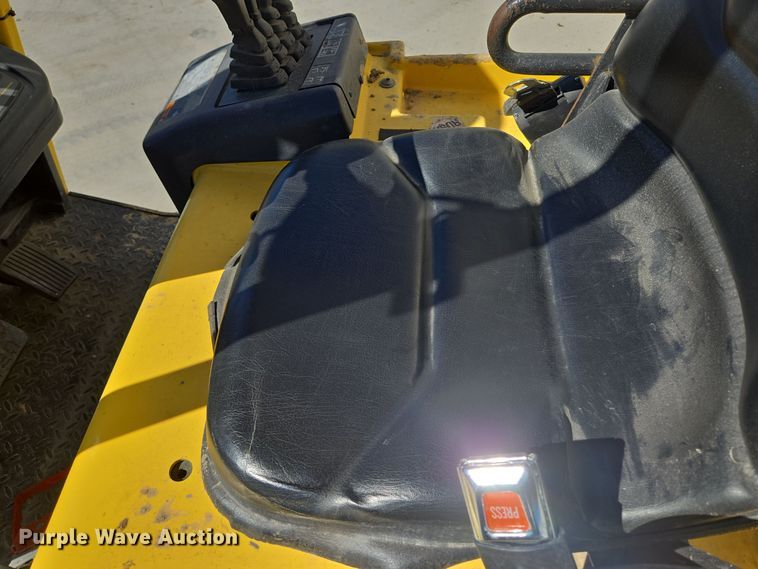 image for item EE8624 Hyster  E30XM2 forklift