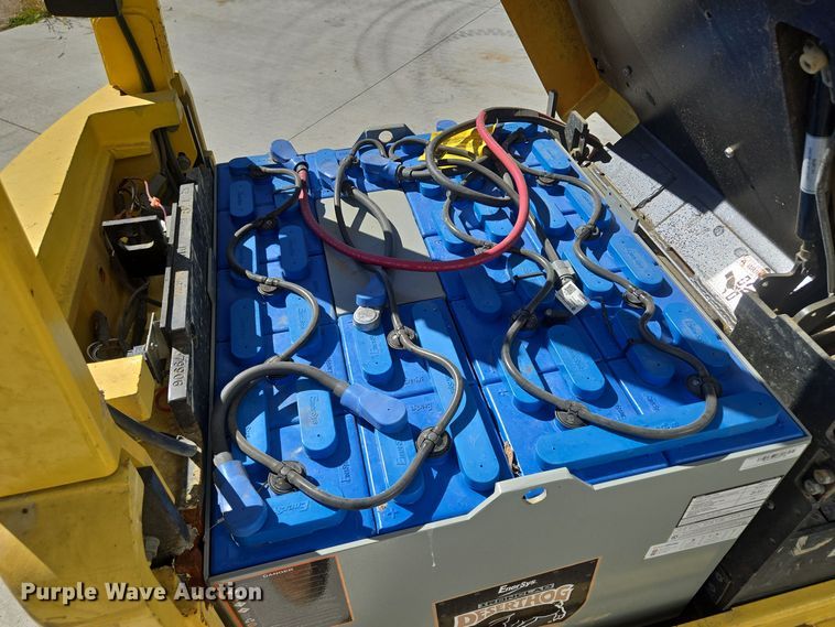 image for item EE8624 Hyster  E30XM2 forklift