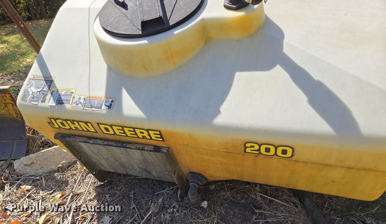 image for item EE8668 John Deere  200 sprayer tank 