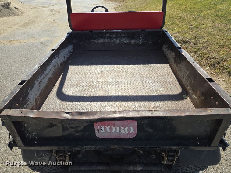 image for item EE8669 Toro Workman HDX utility vehicle