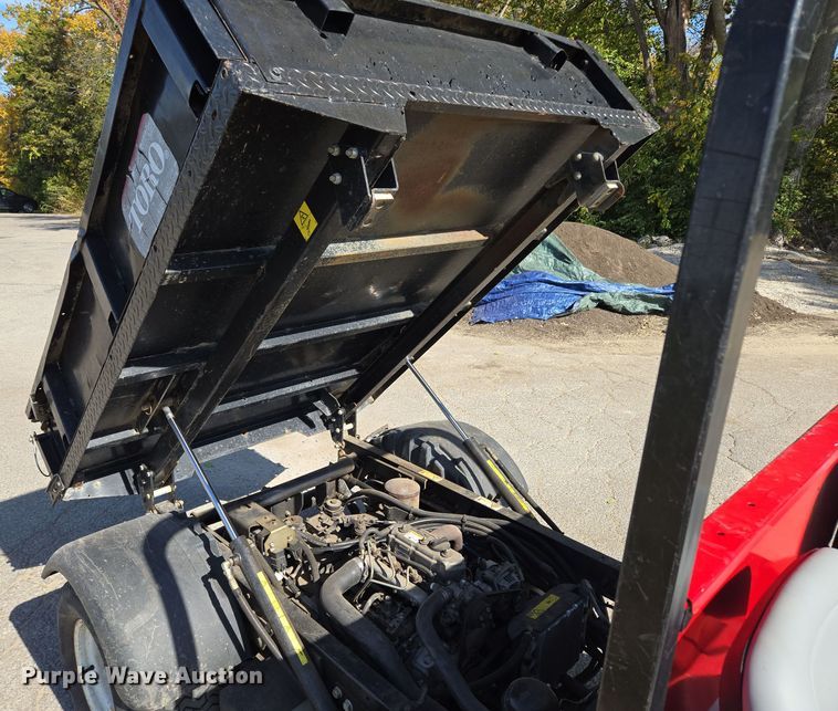 image for item EE8669 Toro Workman HDX utility vehicle