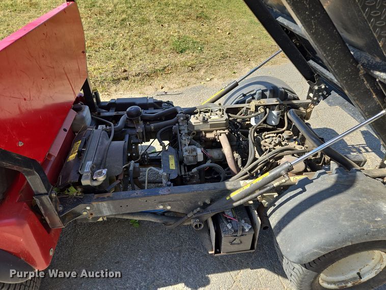 image for item EE8669 Toro Workman HDX utility vehicle