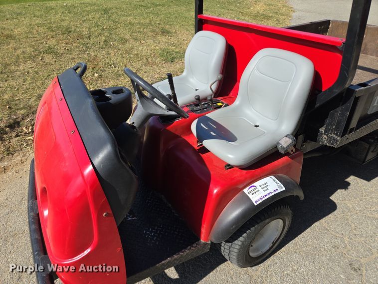 image for item EE8669 Toro Workman HDX utility vehicle