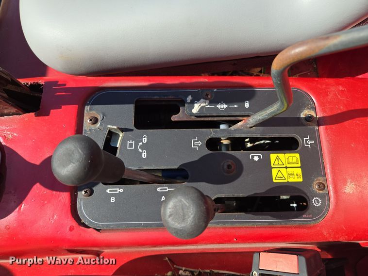 image for item EE8669 Toro Workman HDX utility vehicle