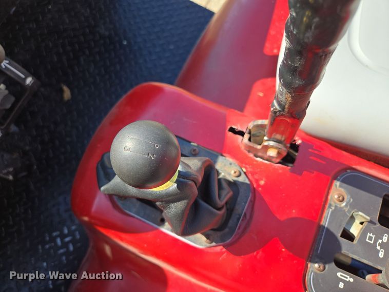 image for item EE8669 Toro Workman HDX utility vehicle