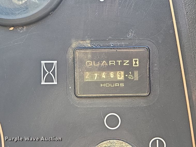 image for item EE8669 Toro Workman HDX utility vehicle