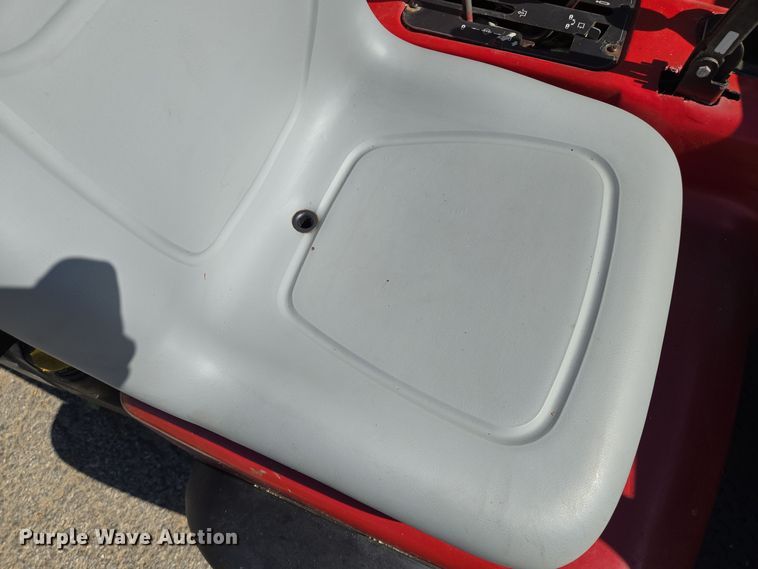 image for item EE8669 Toro Workman HDX utility vehicle