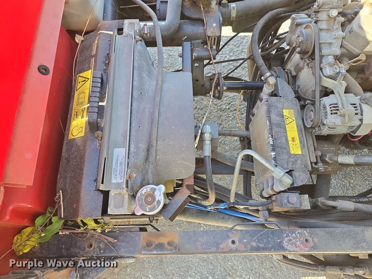 image for item EE8669 Toro Workman HDX utility vehicle