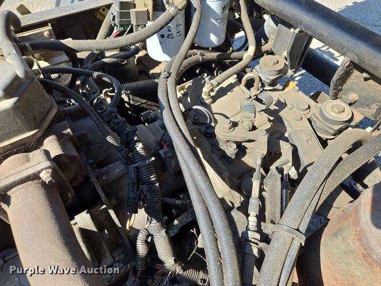 image for item EE8669 Toro Workman HDX utility vehicle