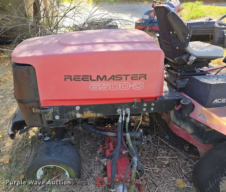 image for item EE8670 Toro Reelmaster 6500-D reel mower 